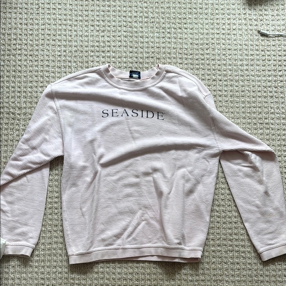Light Pink ribbed Seaside Crewneck - Picture 1 of 4